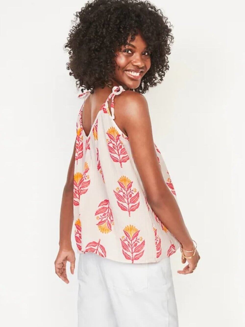 NWT Old Navy Tie Shoulder Cami Top in Tropical Print, Size Medium